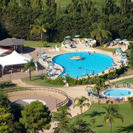 Feriepark Villaggio Cala Copanello